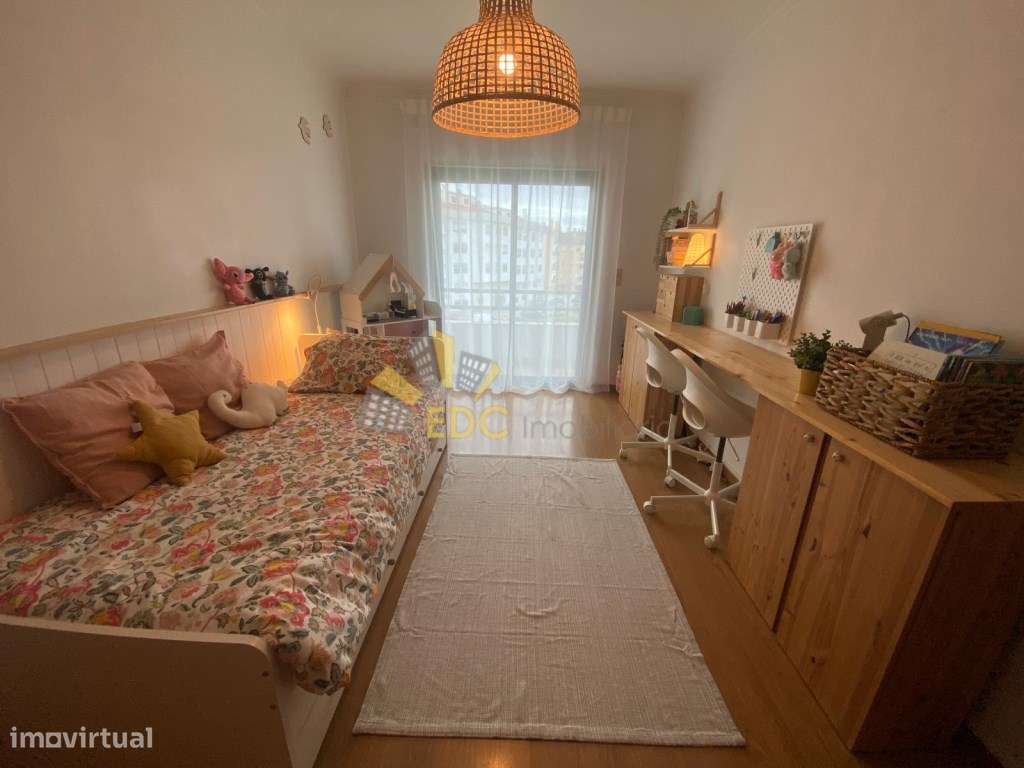 Apartamento Duplex T2+1 com Parqueamento, Arrecadação e Varanda | E...-29