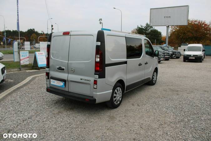 Opel Vivaro - 5