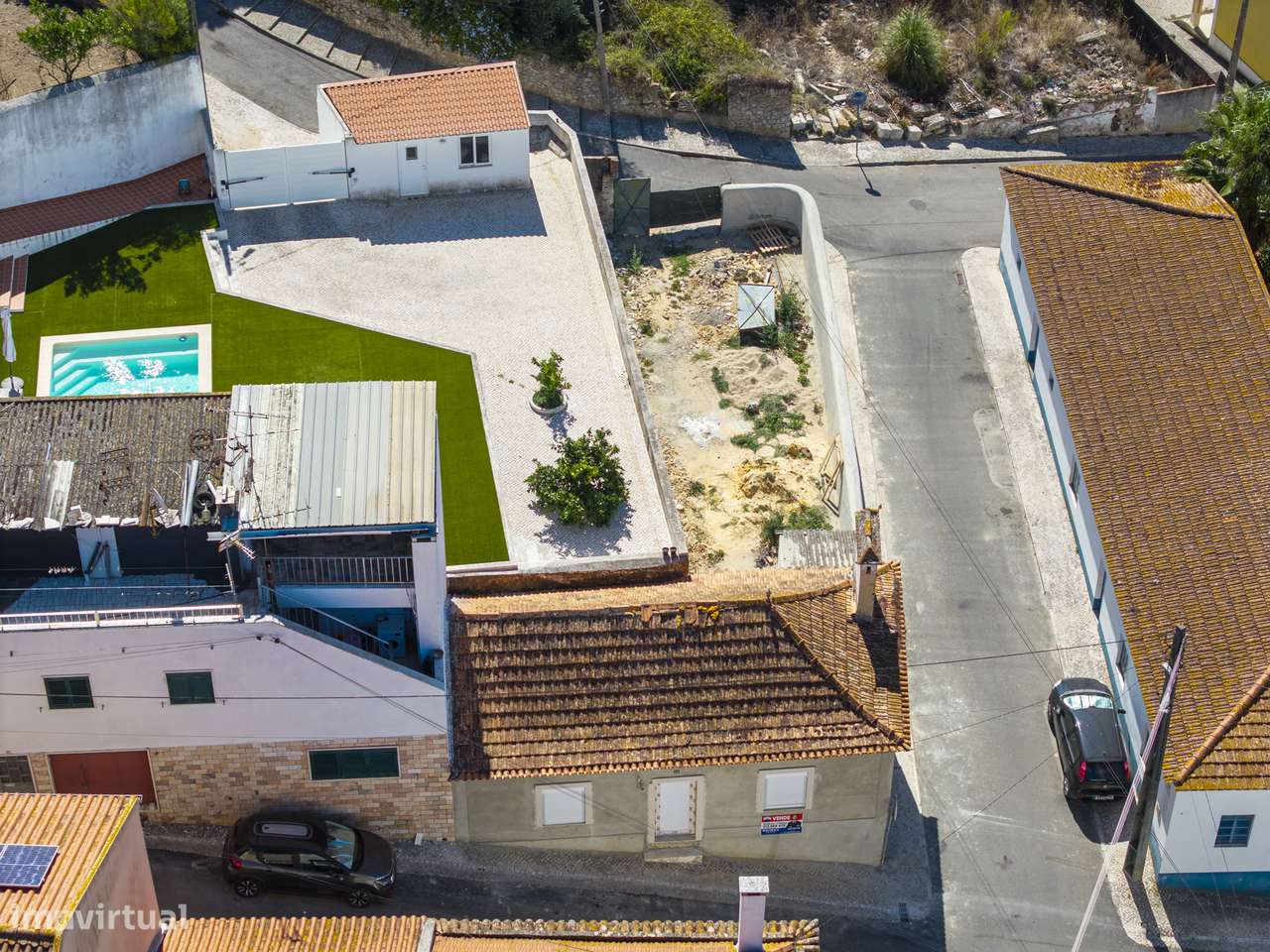 Moradia térrea com excelente área exterior, centro de Pontével-Cartaxo-30