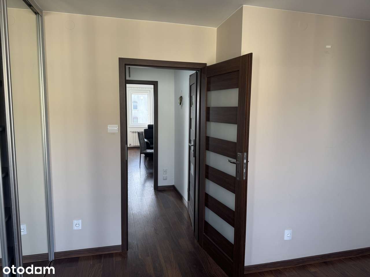 Sprzedam mieszkanie 2 pok.+kuchnia,piwnica Osiedle Wyzwolenia 23 Turek-10