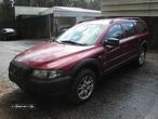 Volvo XC70 2.4 D5 de2003 - Peças Usadas (5905) - 2