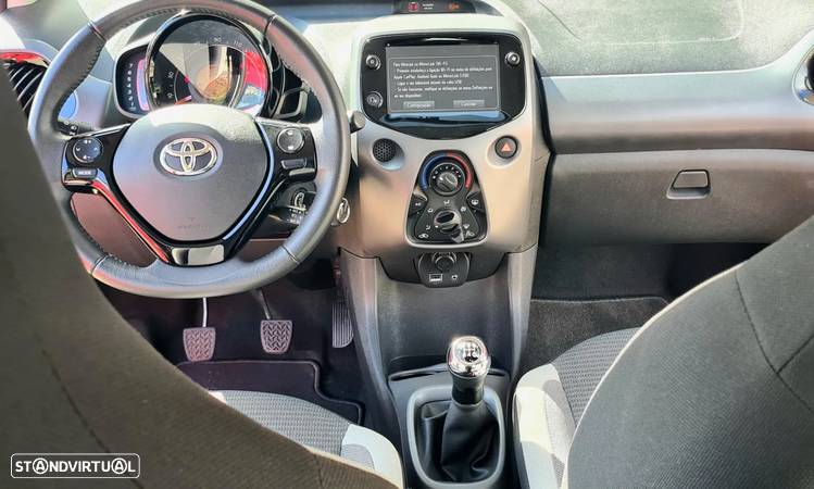 Toyota Aygo 1.0 X-Play - 21