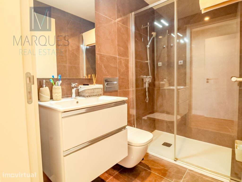 Apartamento T2+1 Duplex em condomínio fechado na Quinta da Trindade...-11