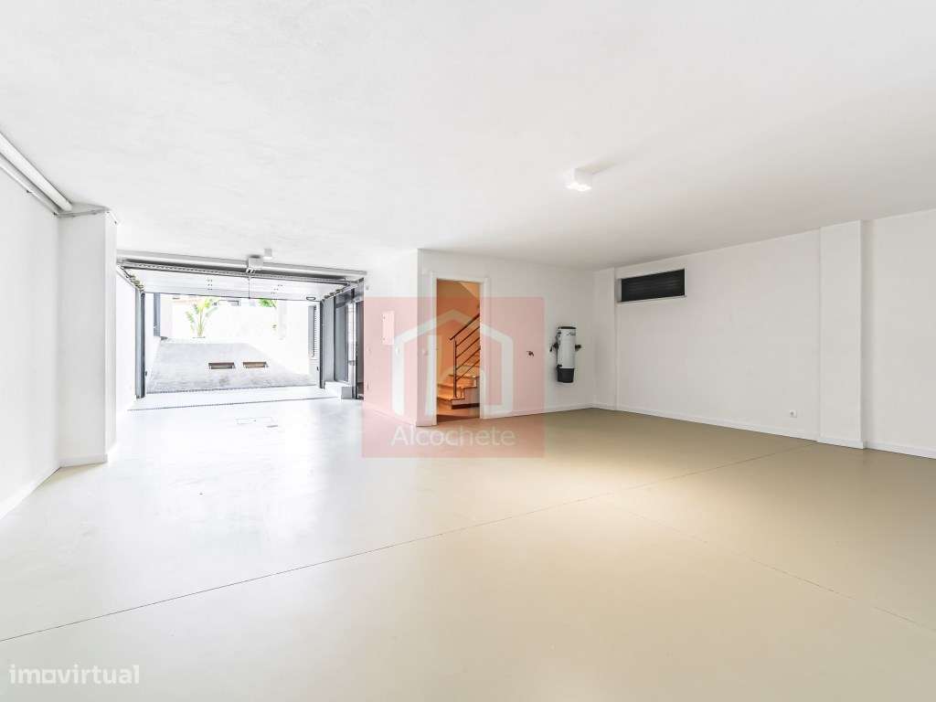 Moradia T4 geminada + Rooftoop em Alcochete-48