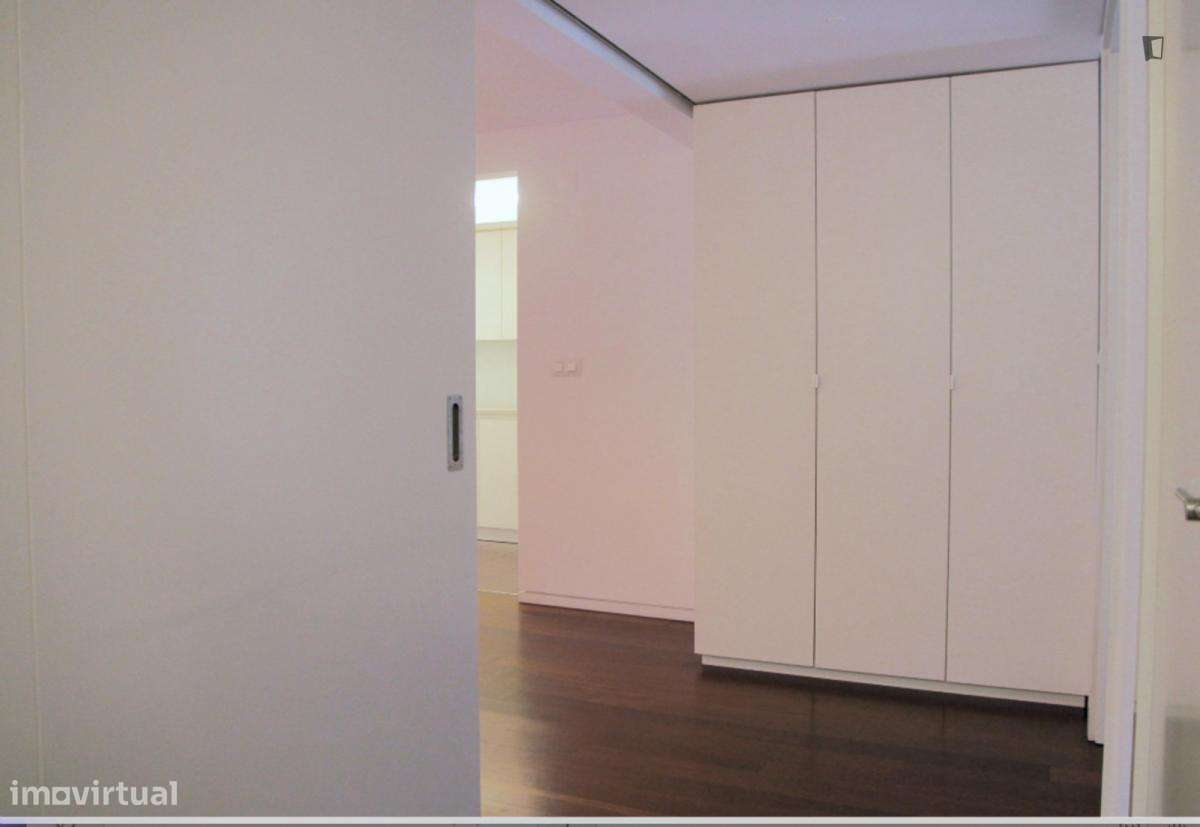 Apartamento com 2 quartos - localizado em Entrecampos Lisbon - Grande imagem: 5/8