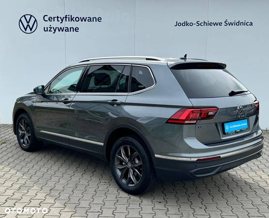 Volkswagen Tiguan Allspace 2.0 TSI 4Mot Life DSG - 3