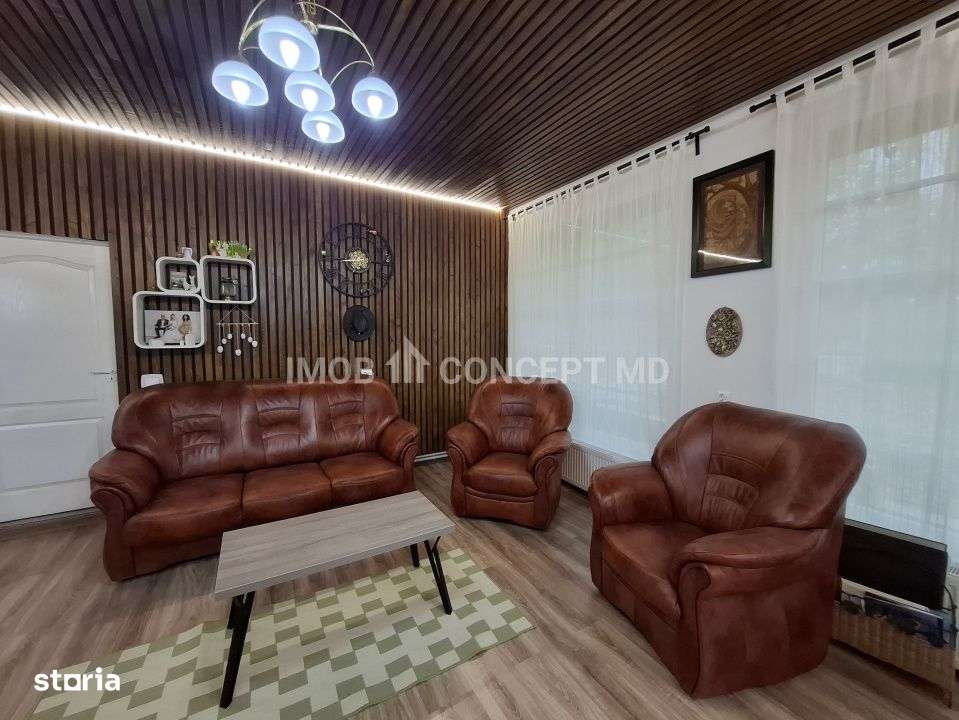 Vanzare Casa cu 3 camere si teren de 4000 mp in Soimari-Prahova - Imagine principală: 4/19
