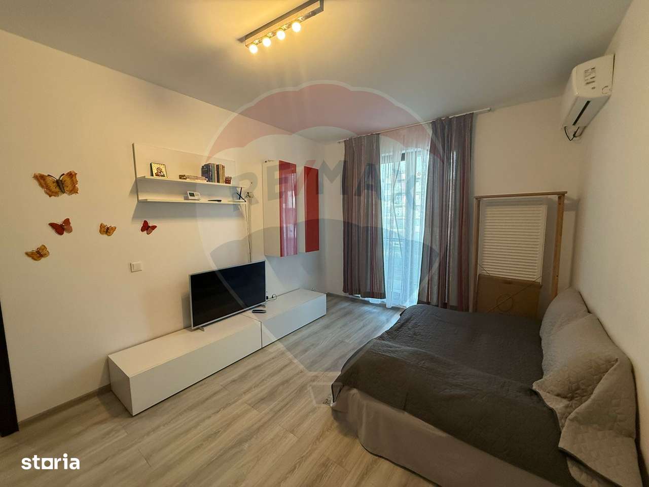 Apartament cu 2 camere de vanzare in Mamaia Nord Navodari - Imagine principală: 3/12