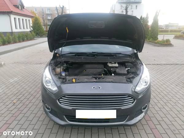 Ford S-Max 2.0 TDCi Titanium - 4