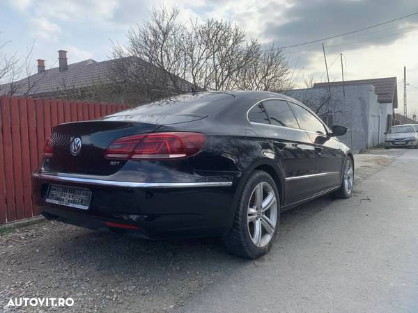 Volkswagen Passat 2.0 TSI DSG Highline - 4