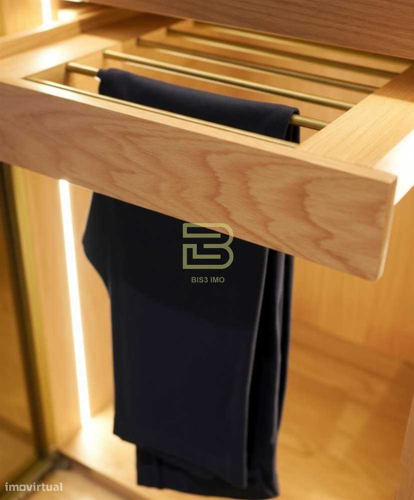 T3 em Leça da Palmeira : Luxo, Espaço e um Terraço Privativo de 20m² à-5