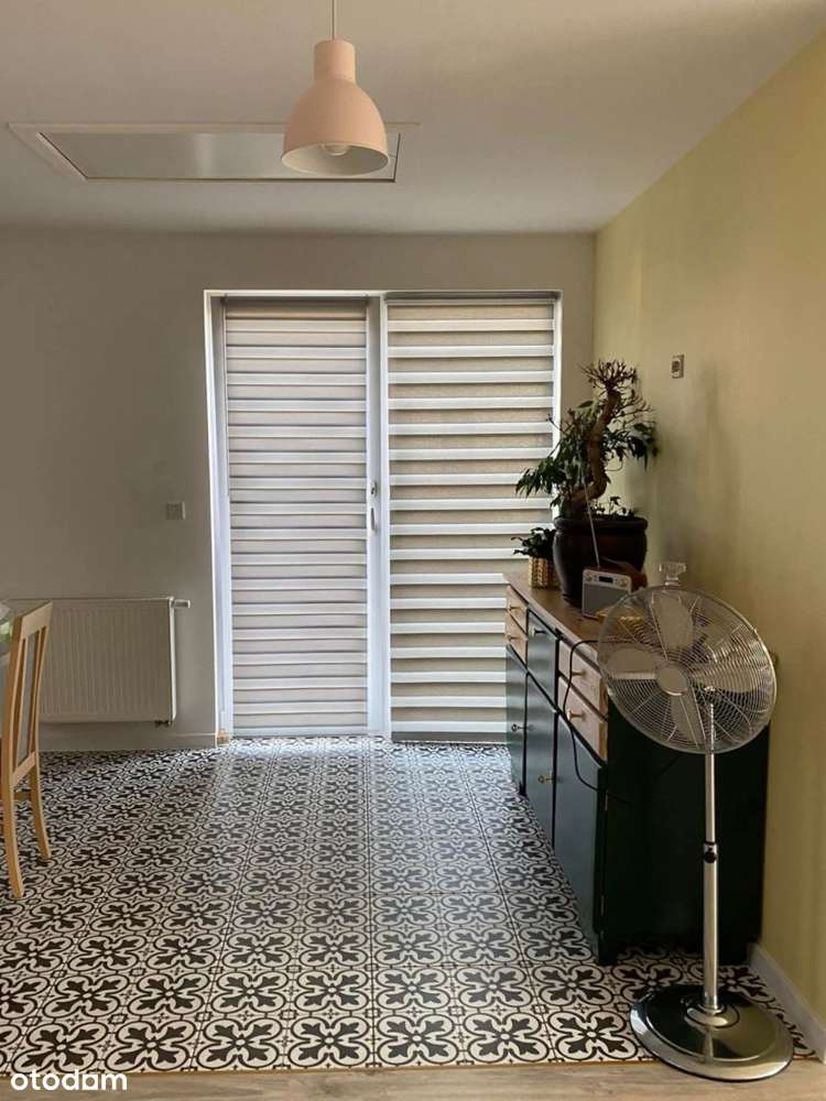 Wolnostojący dom w Pniewach na kameralnym osiedlu-13