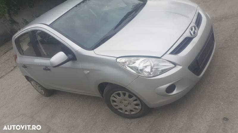 Cadru motor Hyundai i20 2011 Hatchback Argintiu - 6