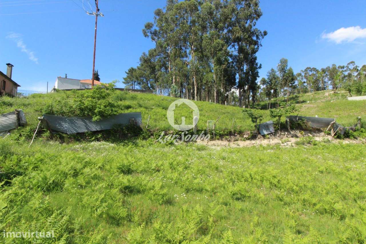 Moradia Geminada T3 de Excelência  Conforto, Espaço e Modernidade - Grande imagem: 5/9