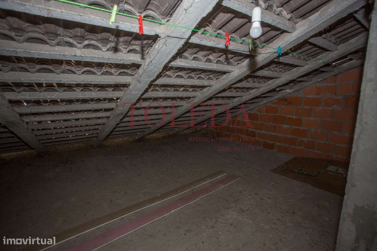 T3 com Lareira, Varanda, Boas áreas-32