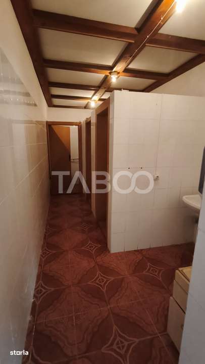 Hala industriala cu parcare de vanzare pe DN 1 - Imagine principală: 3/8