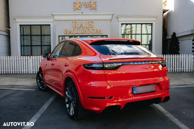 Porsche Cayenne Coupe - 7