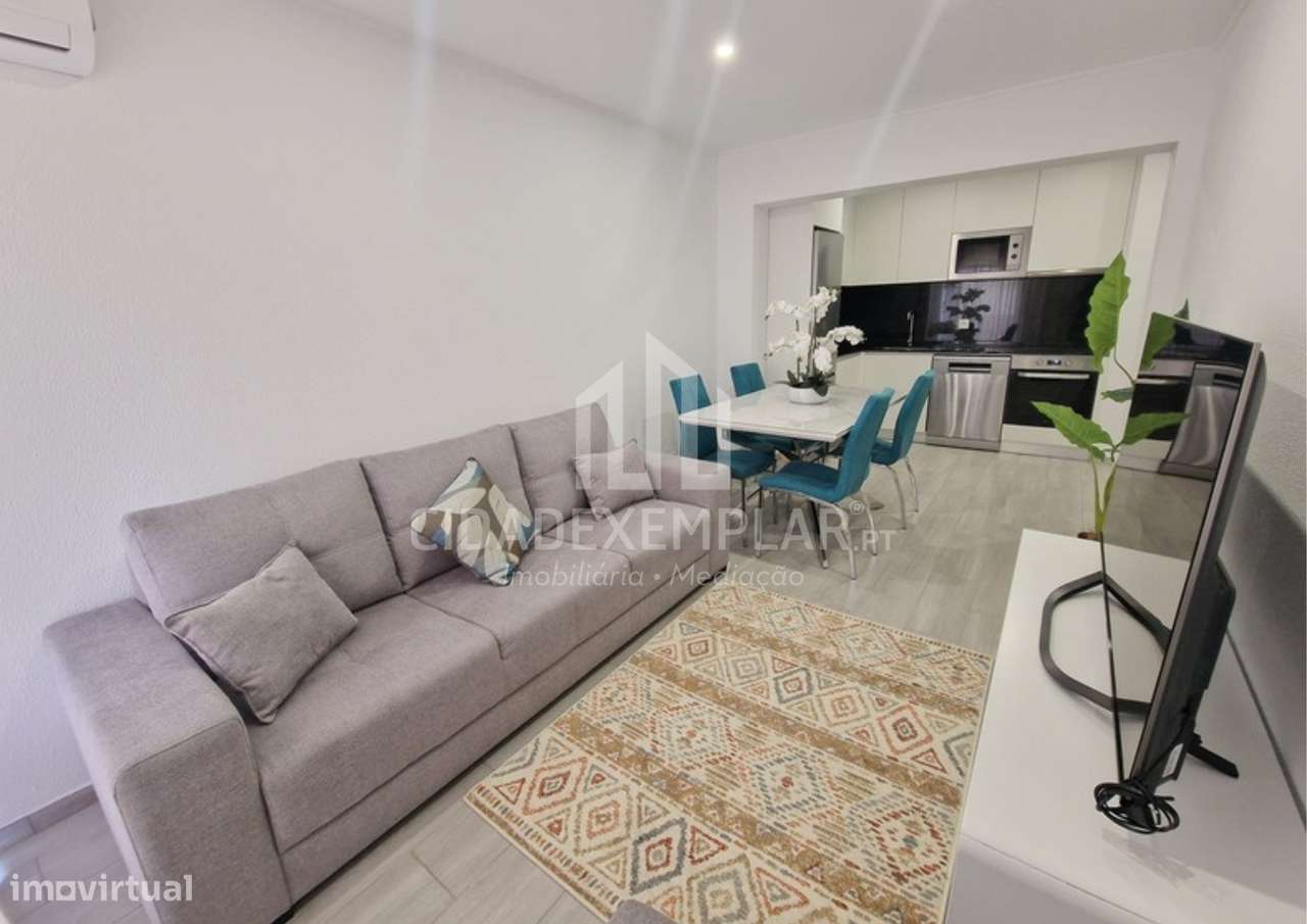 Apartamento T1, Como Novo! 1º linha da Praia da Rocha-6