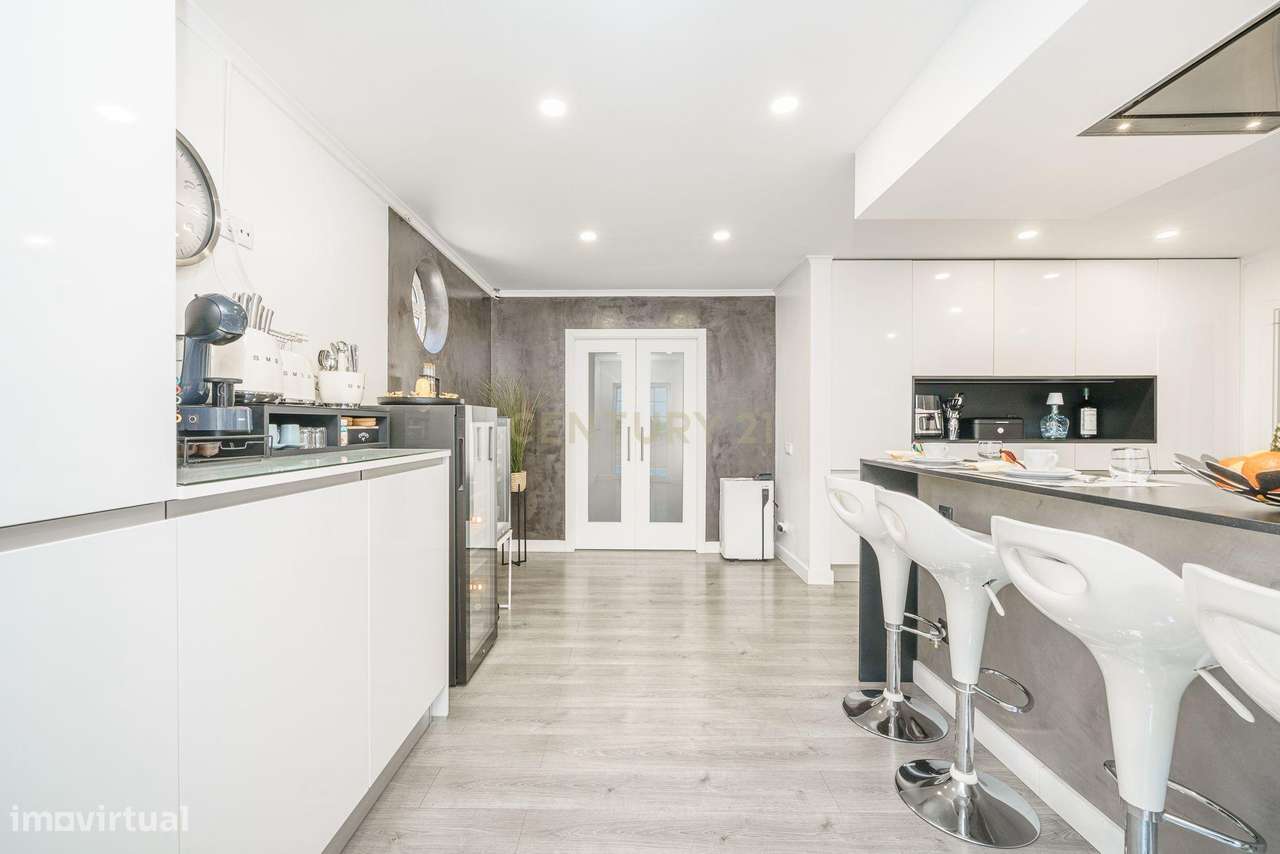 Moradia T4 de charme no Vale Ana Gomes, em Setúbal-8