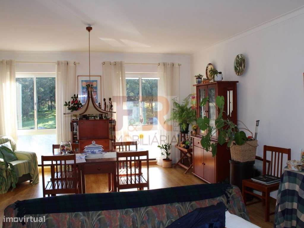 Apartamento T2 com Terraço! Urbanização Portais Arrábida, Palmela-10