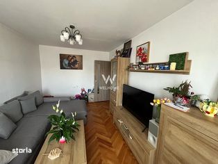 Apartament 3 camere decomandat - Str. Scoala de Inot