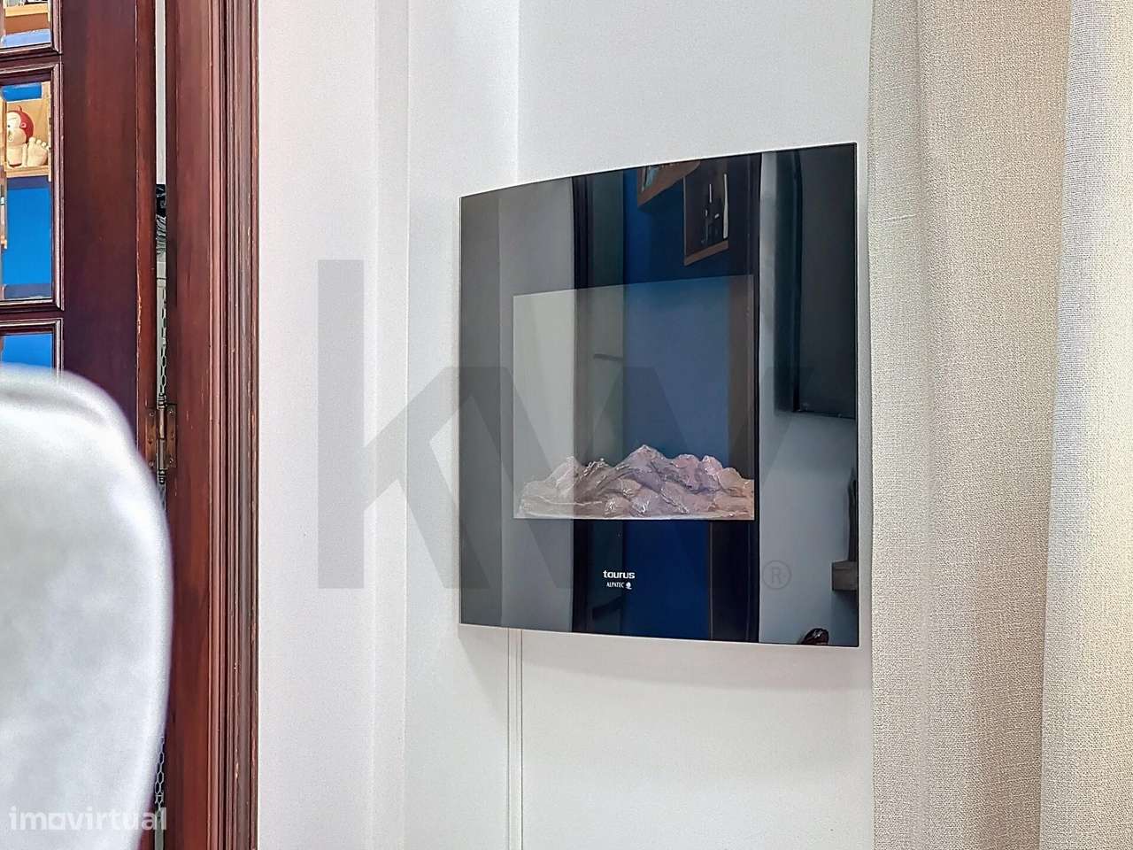 Moradia T3 Remodelada c/ Exterior & Garagem - Excelente Localização ! - Grande imagem: 4/36