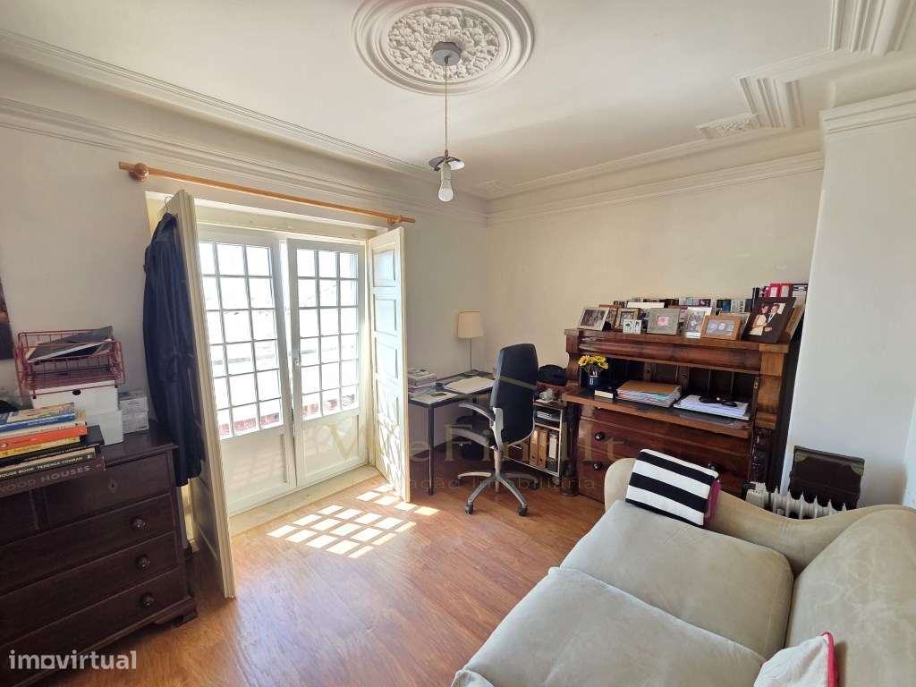 Charmosa moradia T4, na Ericeira, com fantástica vista mar-13