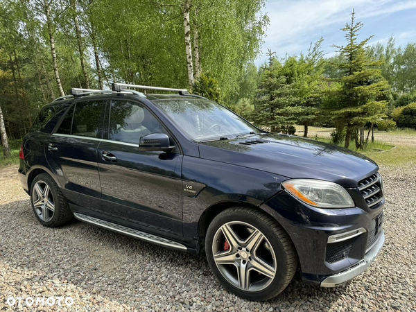 Mercedes-Benz ML 63 AMG 4Matic AMG SPEEDSHIFT 7G-TRONIC AMG Performance Package - 10
