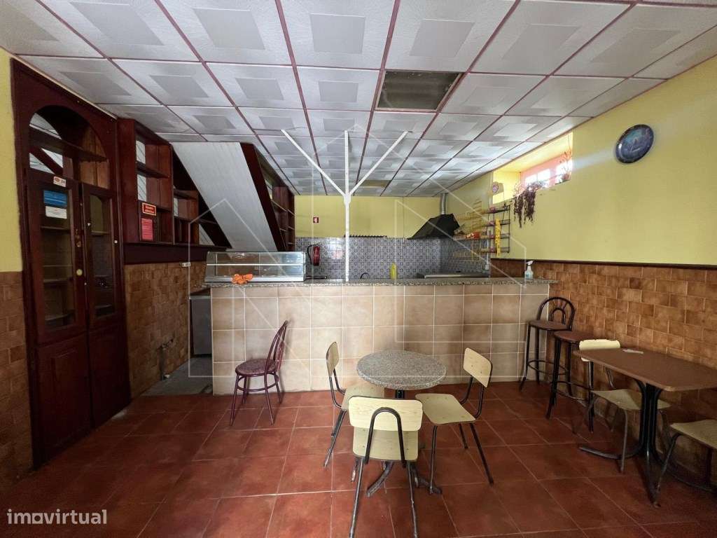 Moradia com Espaço Comercial - Centro de Águeda - Grande imagem: 4/18