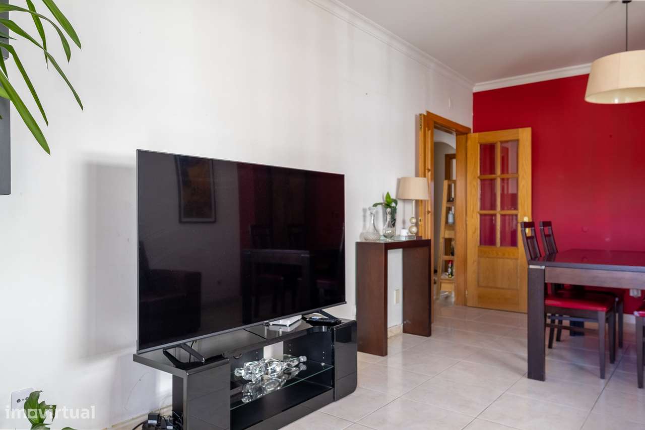 Apartamento T2 na Urbanização da Raminha em Portimão!-11