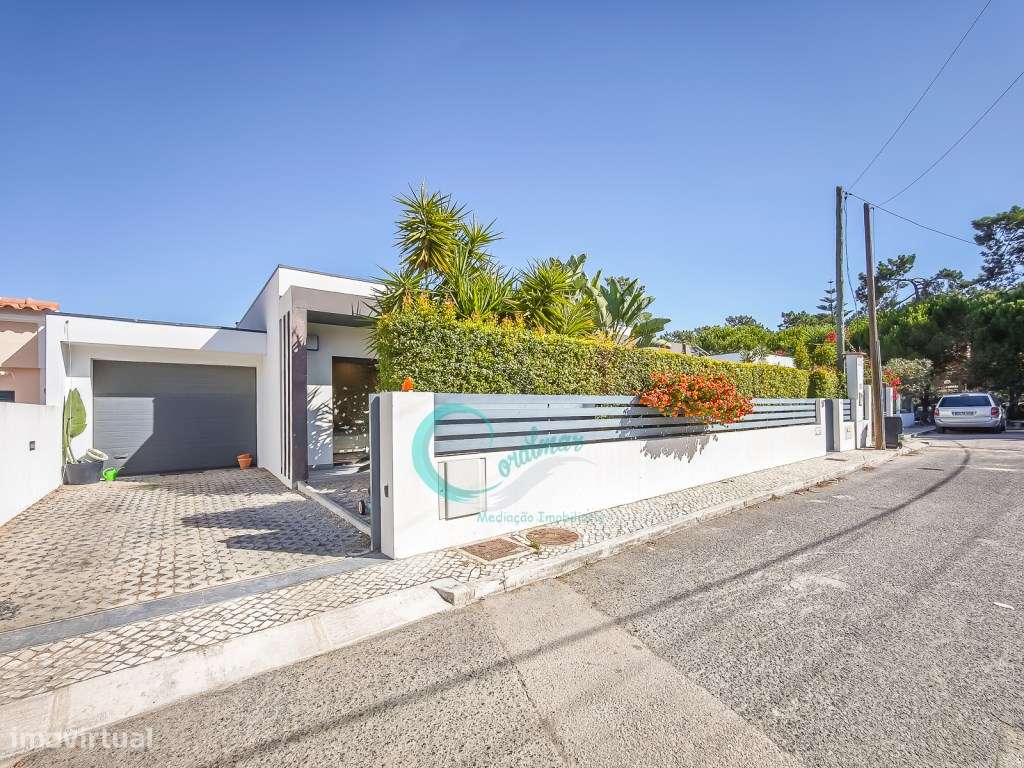 Moradia térrea T3 com piscina na Aroeira, Almada - Grande imagem: 4/39