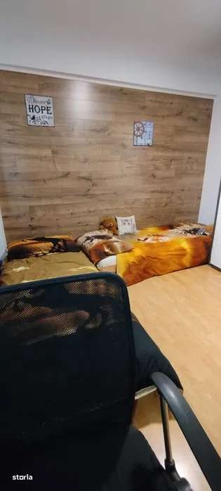 Oportunitate! Apartament spațios, ultracentral. - Imagine principală: 4/7