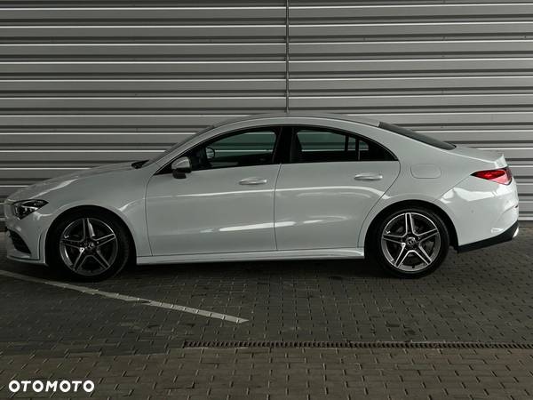 Mercedes-Benz CLA - 4