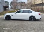 BMW Seria 5 525d xDrive - 14