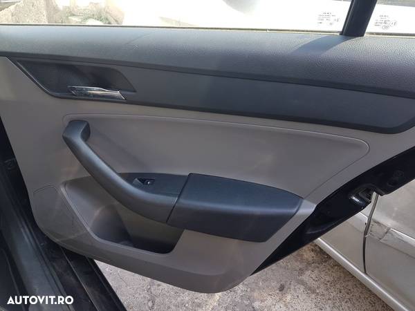 Fata Fete Usa Portiera Dreapta Spate Seat Toledo MK 4 2012 - 2018 - 1