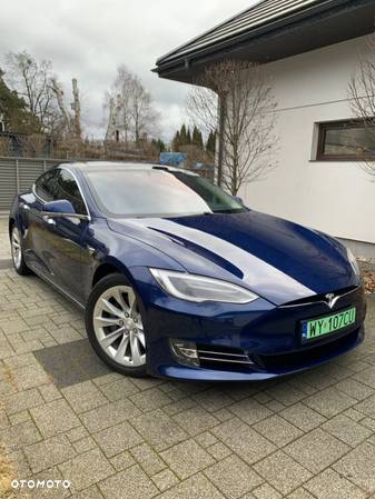 Tesla Model S Long Range Plus - 8