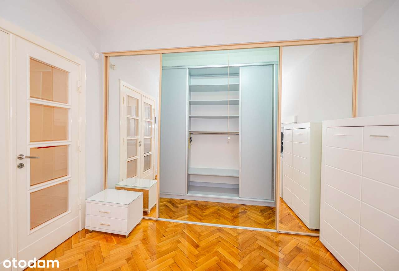 Zadbane 2 pok mieszkanie z balkonem w sercu miasta, ul Sienkiewicza-15