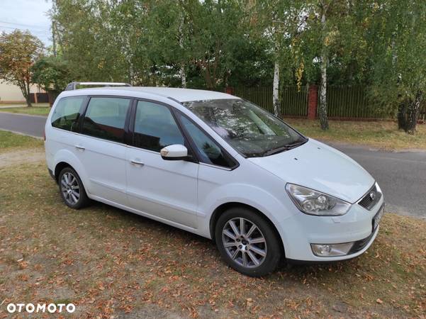 Ford Galaxy 2.0 TDCi Ambiente - 8