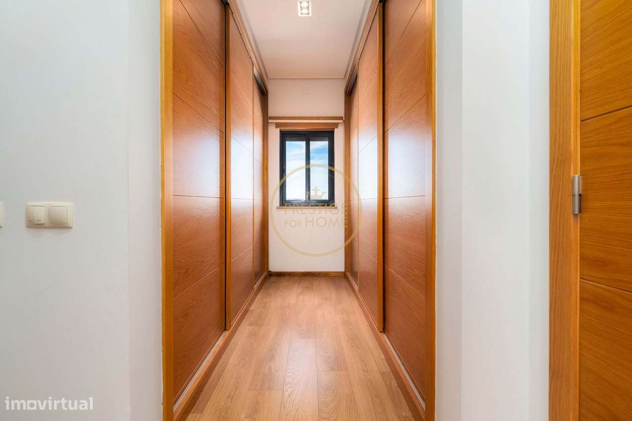 Moradia, 294,80 m², São Sebastião-23