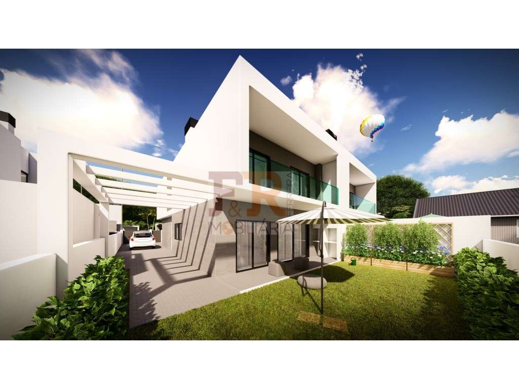 Moradia de Luxo T4 Duplex Fernão Ferro - Grande imagem: 4/4