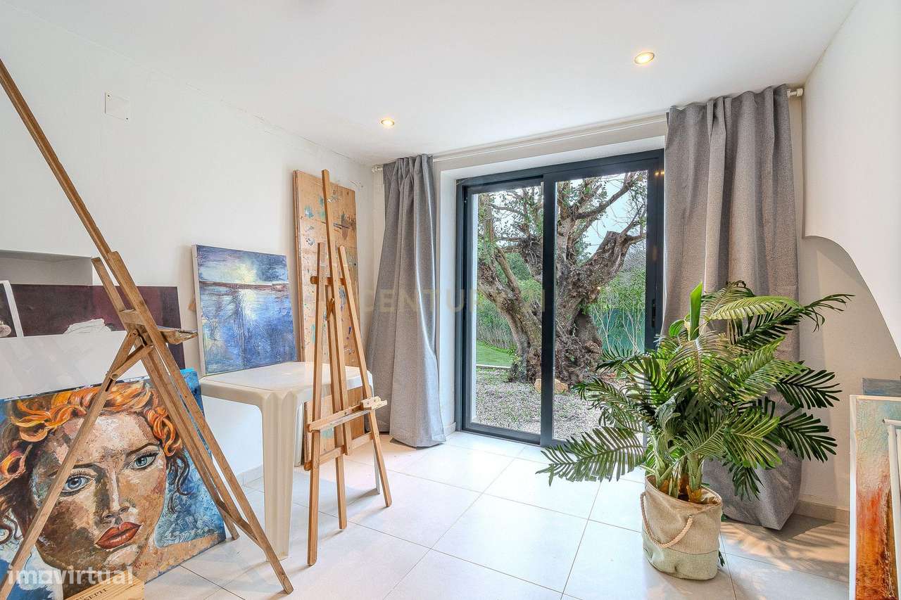 Moradia Renovada com Piscina em Quelfes, Olhão-11