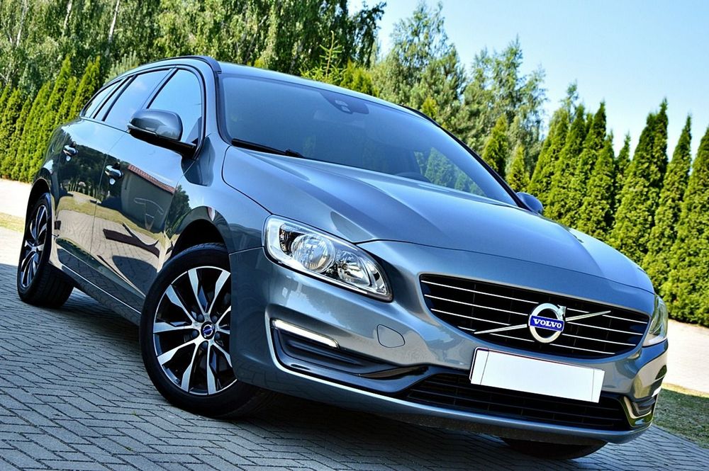 Volvo V60 I (2011-2018) D2 Kinetic 2018