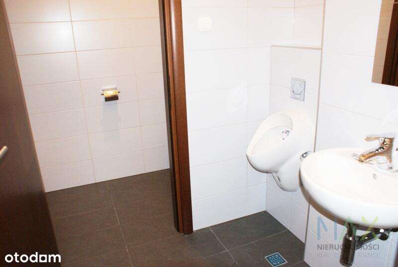 Przestronny lokal z dużymi oknami. Karmelicka - Pełny obrazek: 4/20