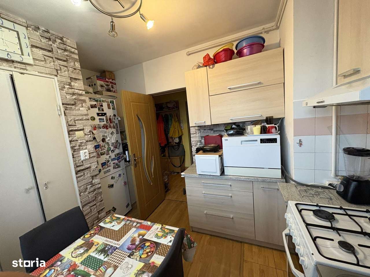 Vand apartament 2 camere Gheorgheni - Imagine principală: 5/10