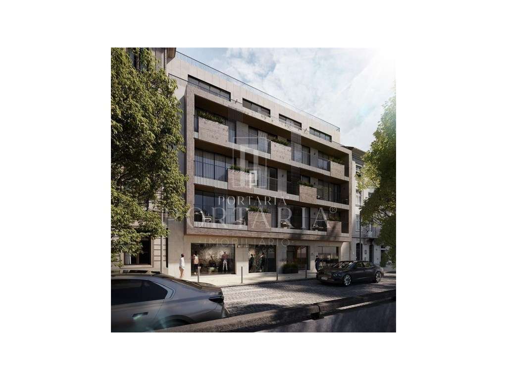 Loja no centro de Aveiro, na Av. Dr. Lourenço Peixinho - Grande imagem: 3/19