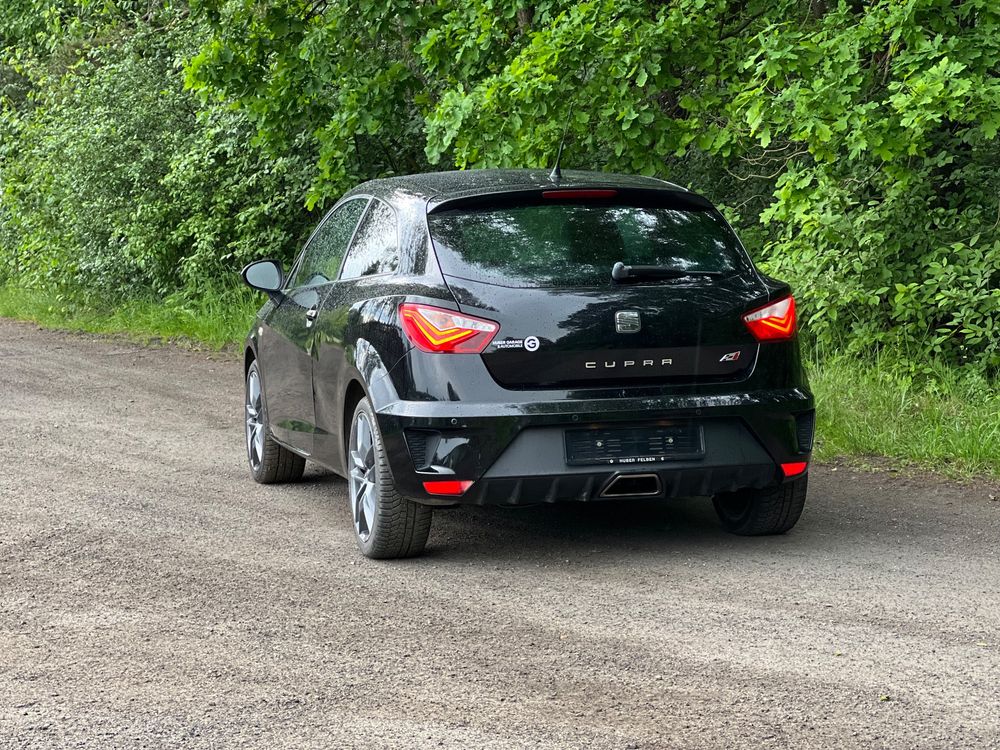 Seat Ibiza IV SC 1.4 TSI Cupra DSG 2013
