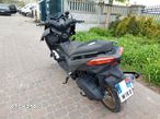 Yamaha X-max - 5