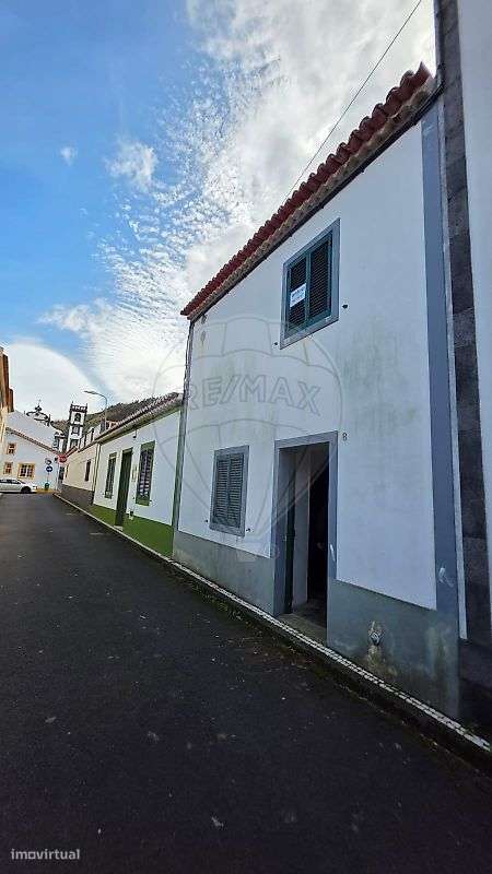 Moradia T2 para venda - Grande imagem: 2/13