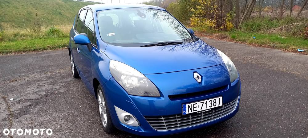 Renault Grand Scenic - 27