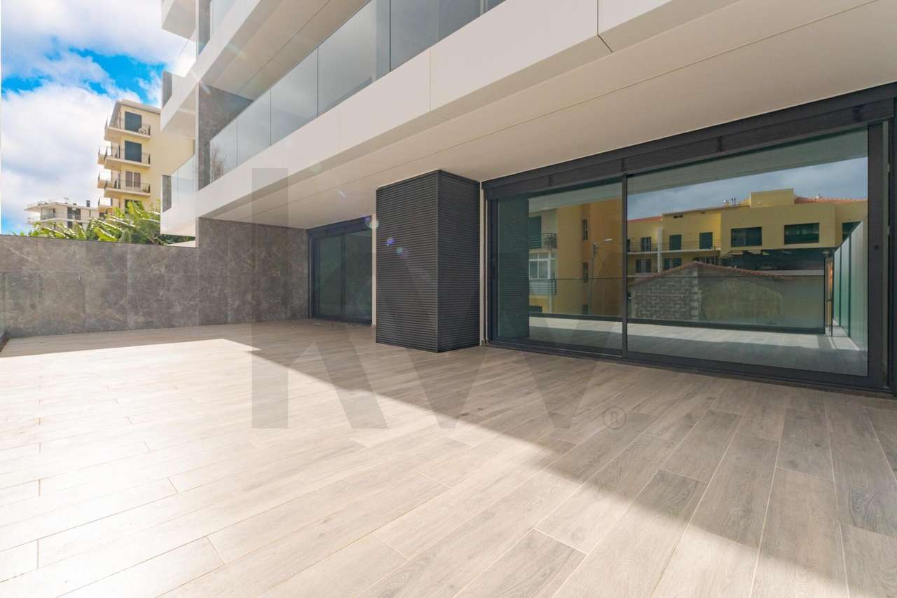 Ultimo T2 Disponivel No Edificio Alfa Barreiros Barreiros Funchal